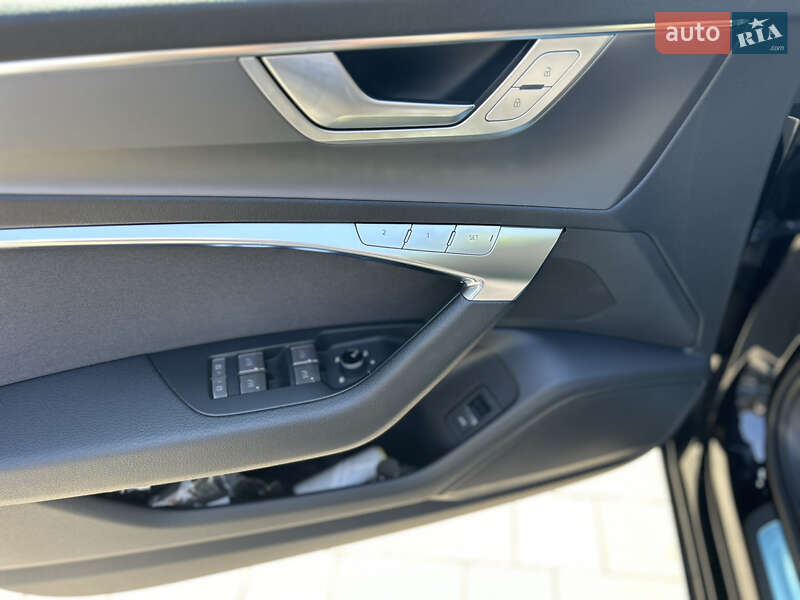 Седан Audi A6 2021 в Чопе