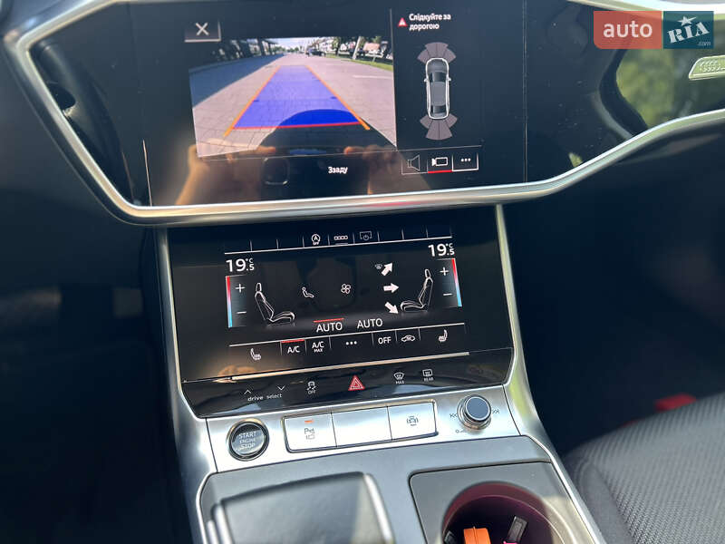 Седан Audi A6 2021 в Чопе
