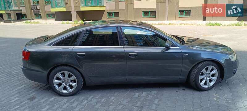 Седан Audi A6 2004 в Софиевской Борщаговке