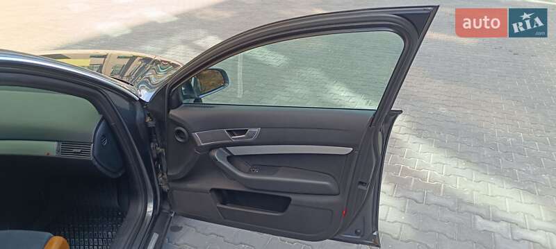 Седан Audi A6 2004 в Софиевской Борщаговке