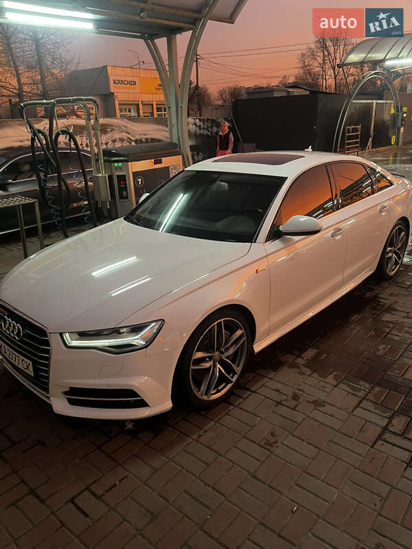 Седан Audi A6 2014 в Киеве