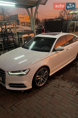Седан Audi A6 2014 в 