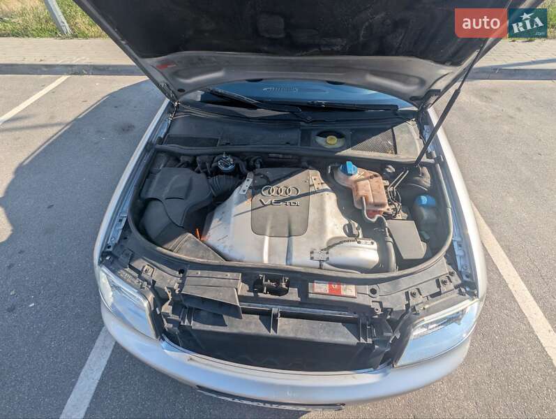 Универсал Audi A6 2001 в Киеве