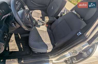 Универсал Audi A6 2001 в 