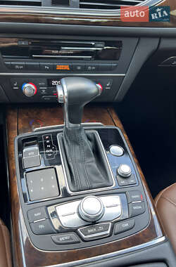 Седан Audi A6 2014 в 