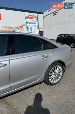 Седан Audi A6 2014 в 