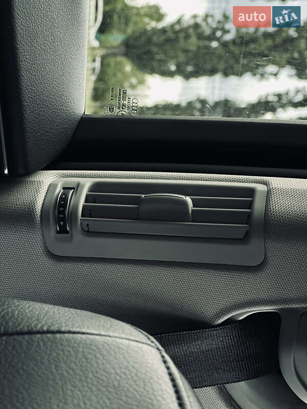 Седан Audi A6 2015 в Кременчуге фото 54 Седан Audi A6 2015 в Кременчуге