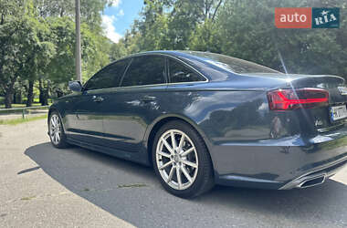 Седан Audi A6 2015 в 
