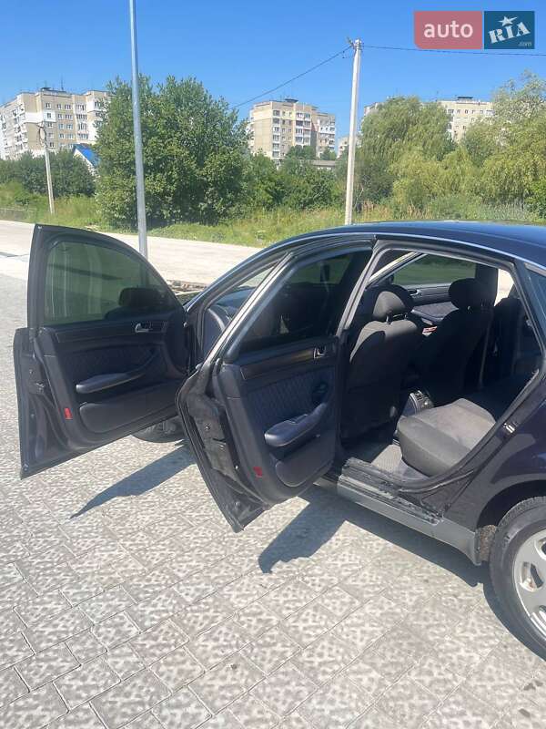 Седан Audi A6 2002 в Львове