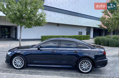 Седан Audi A6 2018 в 