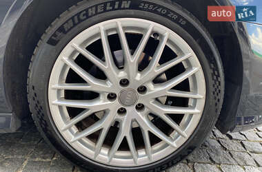 Седан Audi A6 2018 в 