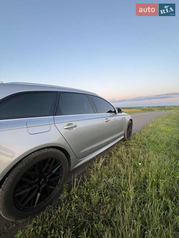 Универсал Audi A6 2016 в Новояворовске