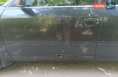 Седан Audi A6 2002 в 