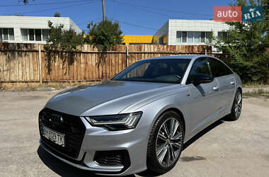 Седан Audi A6 2019 в 