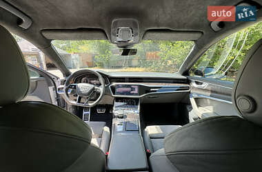 Седан Audi A6 2019 в 