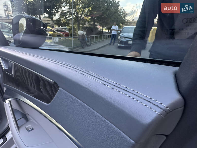 Седан Audi A6 2019 в Днепре