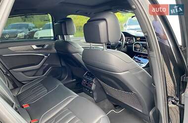 Седан Audi A6 2019 в 