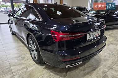 Седан Audi A6 2021 в 