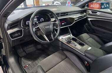 Седан Audi A6 2021 в 