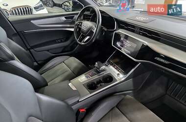Седан Audi A6 2021 в 