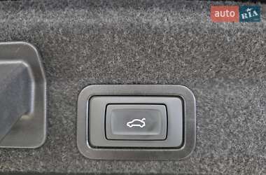 Седан Audi A6 2021 в 