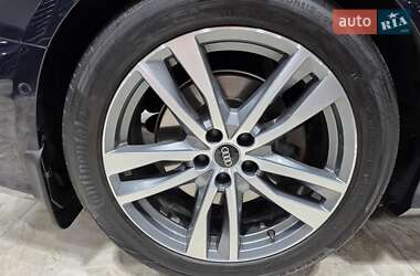 Седан Audi A6 2021 в 