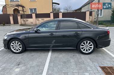 Седан Audi A6 2015 в 