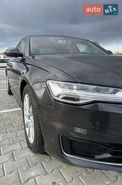 Седан Audi A6 2015 в 