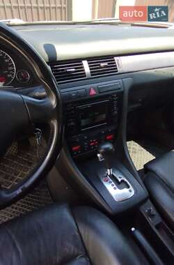 Универсал Audi A6 2003 в 