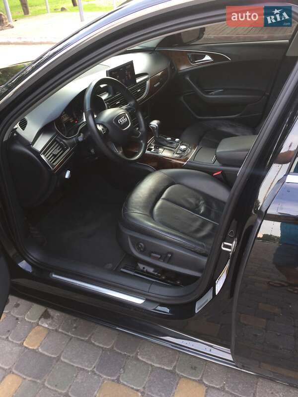 Седан Audi A6 2012 в Луцке