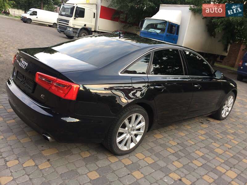 Седан Audi A6 2012 в Луцке