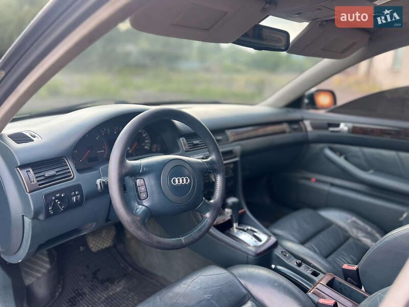 Седан Audi A6 2001 в Межгорье
