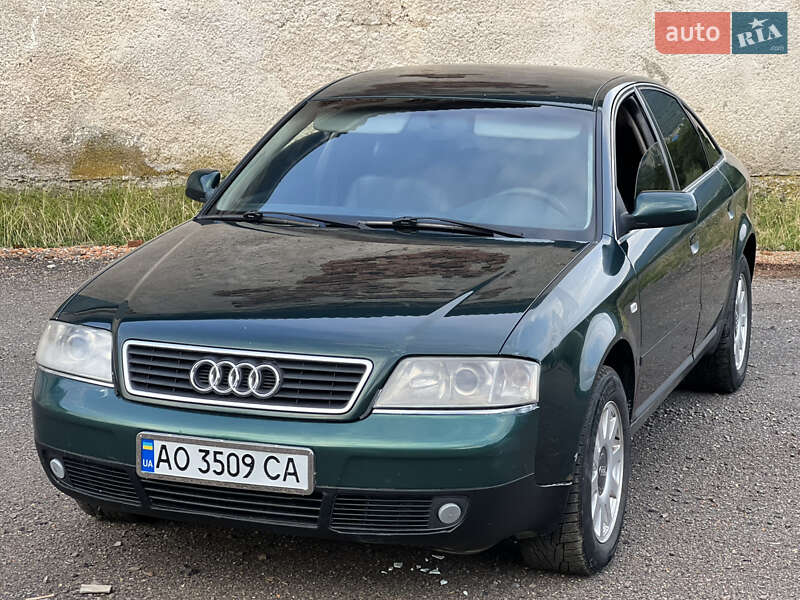 Седан Audi A6 2001 в Межгорье