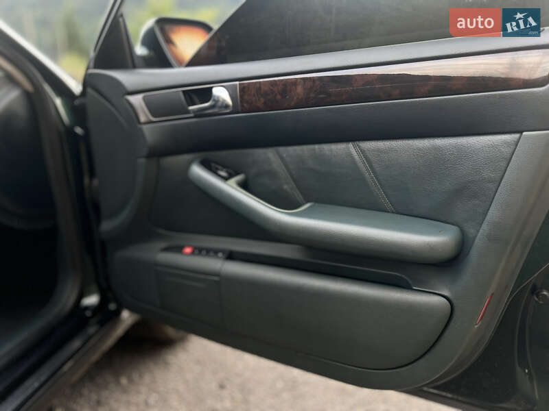 Седан Audi A6 2001 в Межгорье