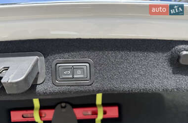 Седан Audi A6 2018 в 