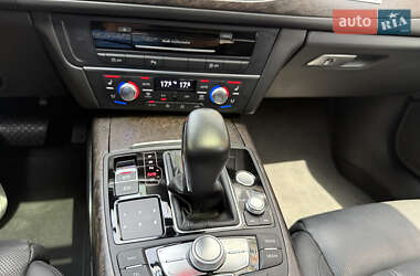 Седан Audi A6 2018 в 