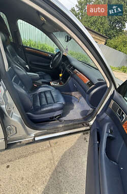 Универсал Audi A6 1999 в 
