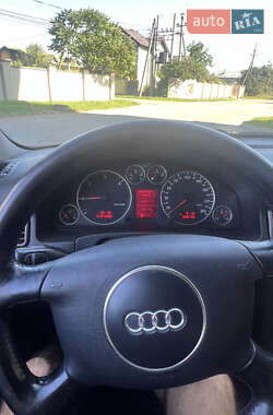 Универсал Audi A6 2003 в 