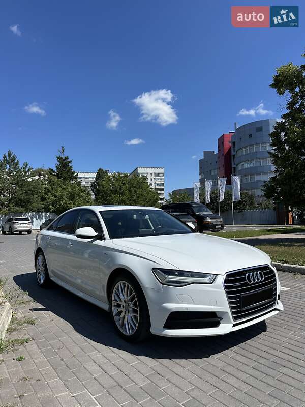 Седан Audi A6 2016 в Киеве