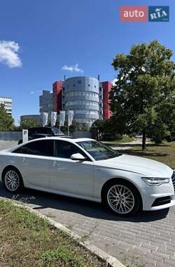 Седан Audi A6 2016 в 