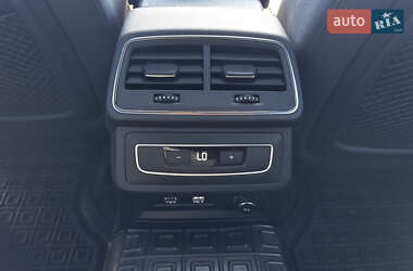 Седан Audi A6 2019 в 