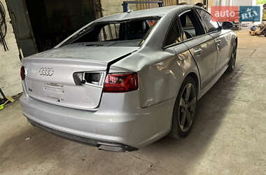 Седан Audi A6 2015 в 