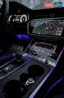 Седан Audi A6 2019 в 