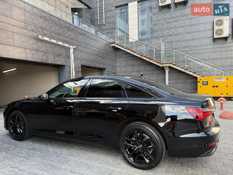 Седан Audi A6 2023 в Киеве