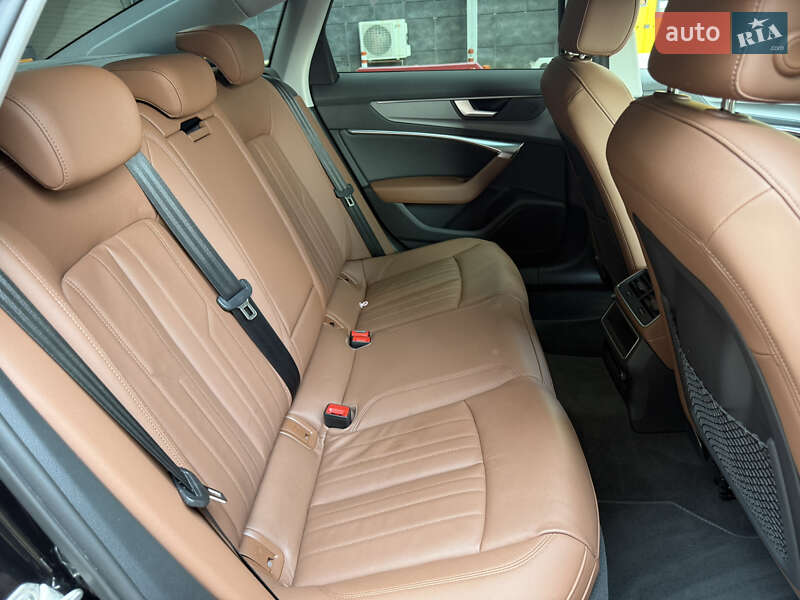 Седан Audi A6 2023 в Киеве