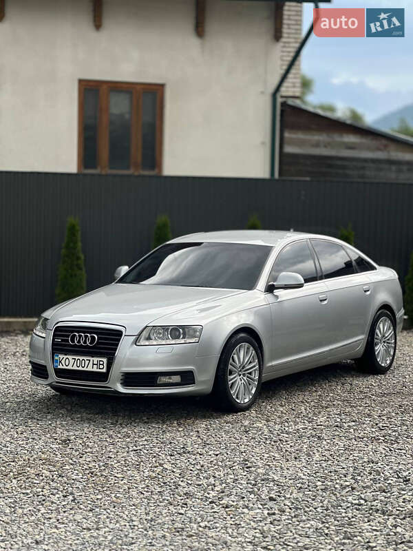 Седан Audi A6 2010 в Рахове