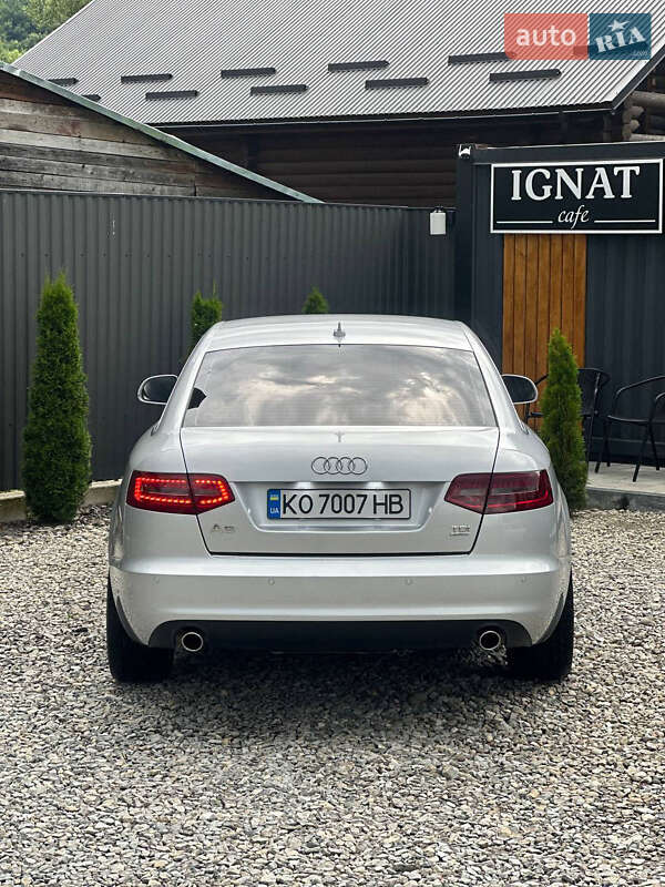 Седан Audi A6 2010 в Рахове