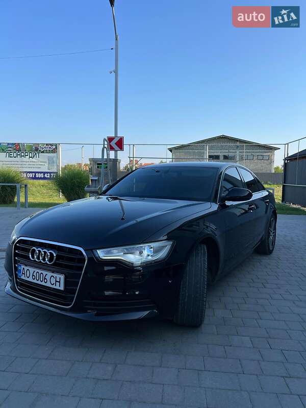 Седан Audi A6 2012 в Виноградове