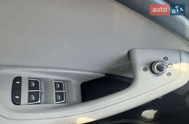 Седан Audi A6 2016 в 