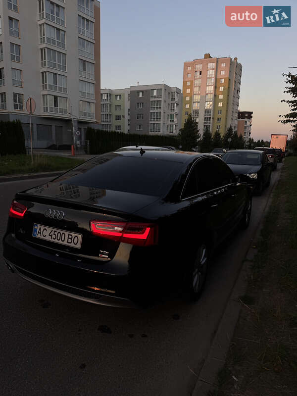 Седан Audi A6 2014 в 